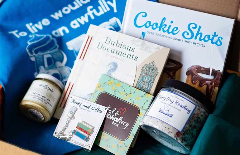 Bookakery Boxes Book Subscriptions For Kids