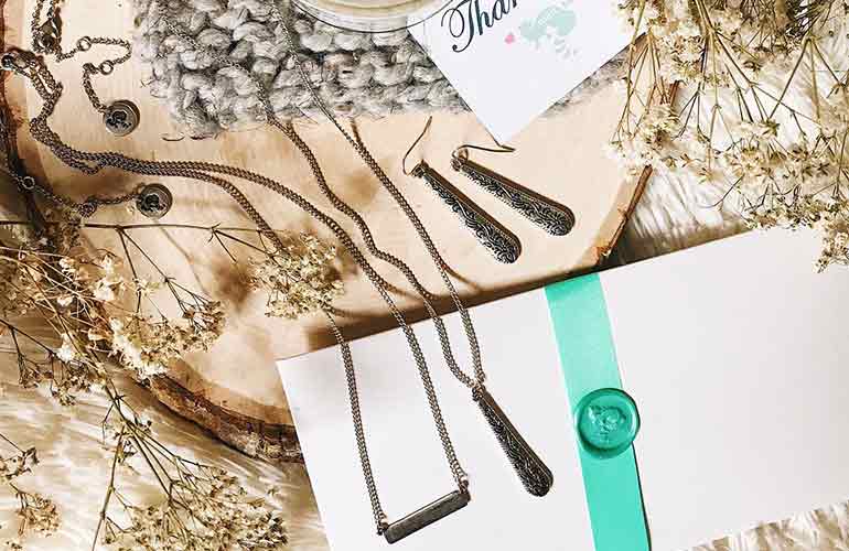 MintMONGOOSE Jewelry Subscription Box